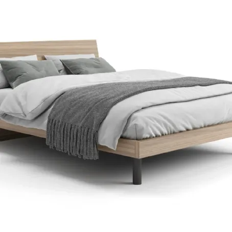 Letto matrimoniale in nobilitato effetto legno con testiera Flap di Dielle Modus