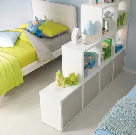 Libreria bifacciale in laccato opaco Outline KC415 di Moretti Compact