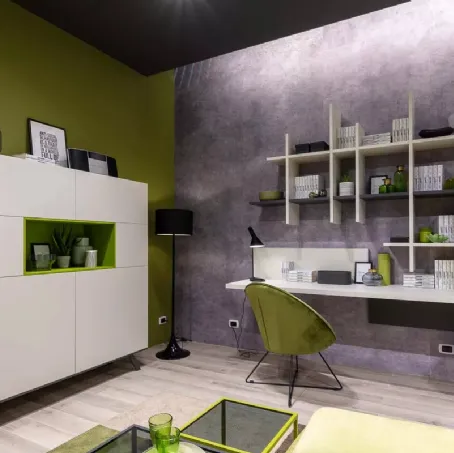 Madia Alta in laminato con wallbox a giorno laccato LV210 di Moretti Compact
