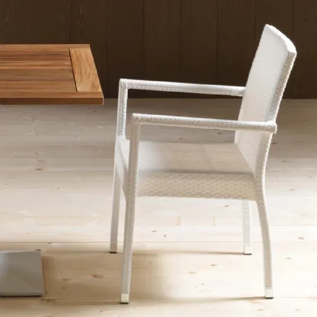 Sedia Portorotondo con struttura in alluminio rivestita in fibra di polipropilene intrecciata a mano di La Seggiola